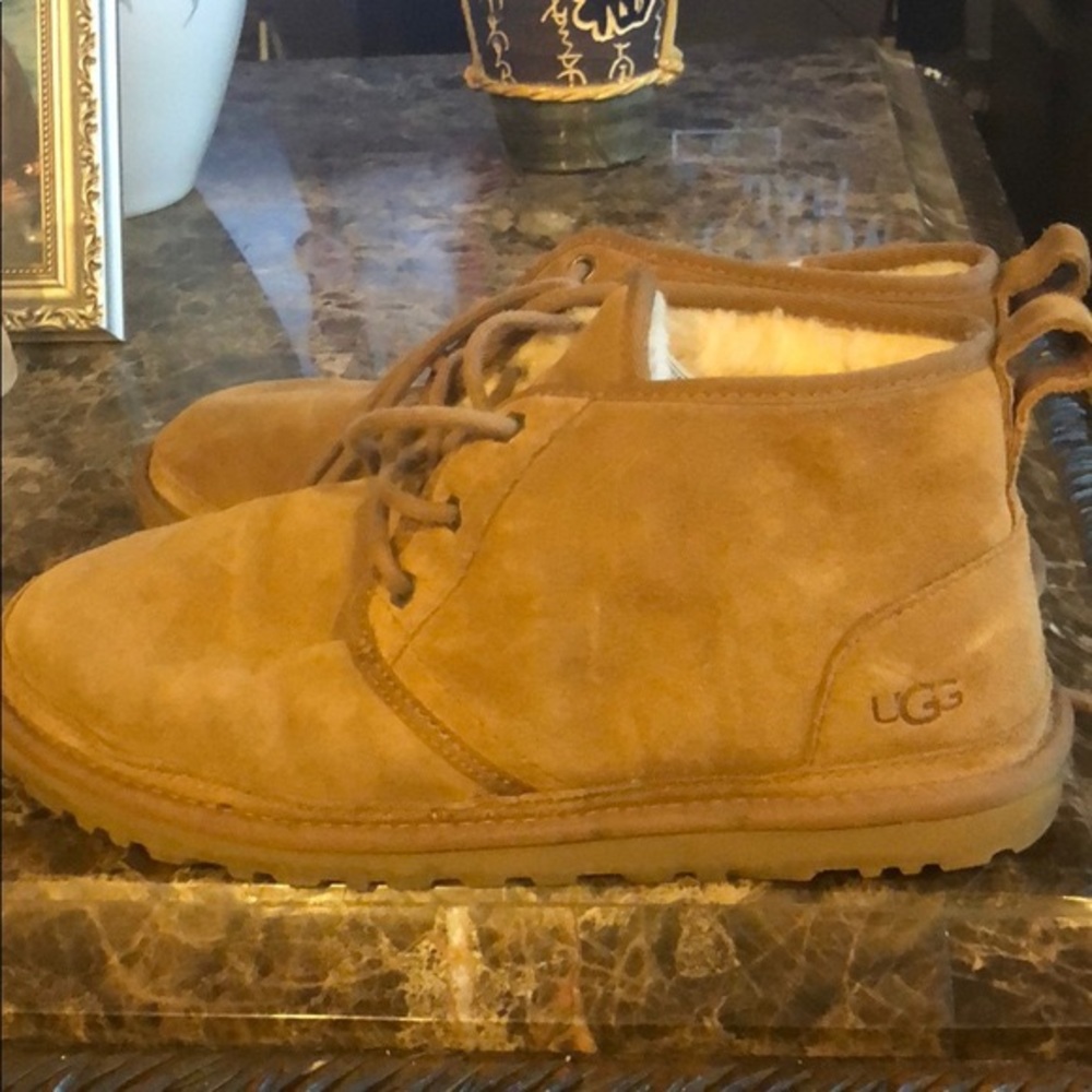 NEW Ugg Neumel boots